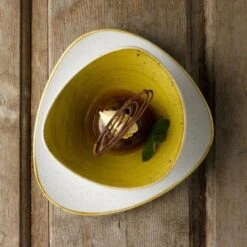 Stonecast Dreieckige Schüssel Barley White ø18,5cm Weiß (12 Stück) Von CHEFGASTRO -Besteckladen 67f00114 6c80 48ef 8628 0a38003090c1